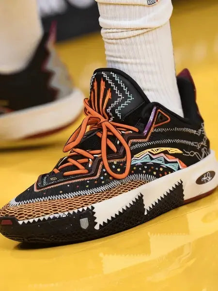 Kuminga wears birthday-themed Anta KAI2 to take on the Suns vjsneaker.com