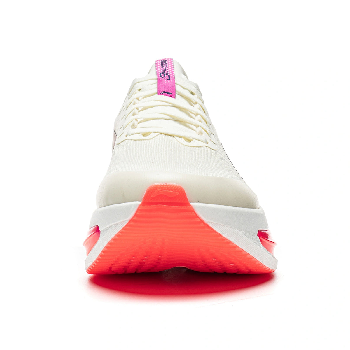 Men's low-top running shoes in white with pink laces pocket and orange-pink midsole