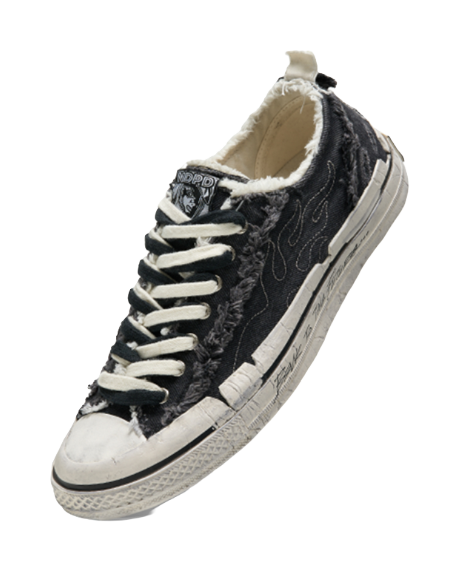 VESSEL Low top Canvas Shoes Unisex Black 