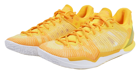 Low-top basketball shoes, front view with orange laces and textured knit upper
