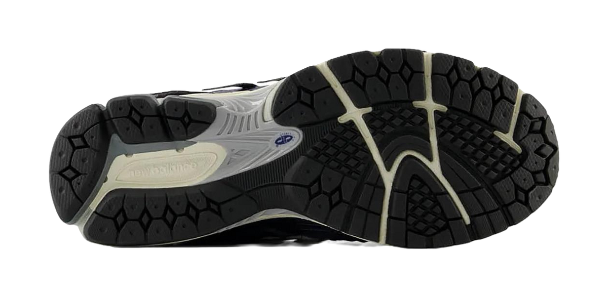 1906 New BalanceA Inkwell Sea Salt  vjsneaker.com