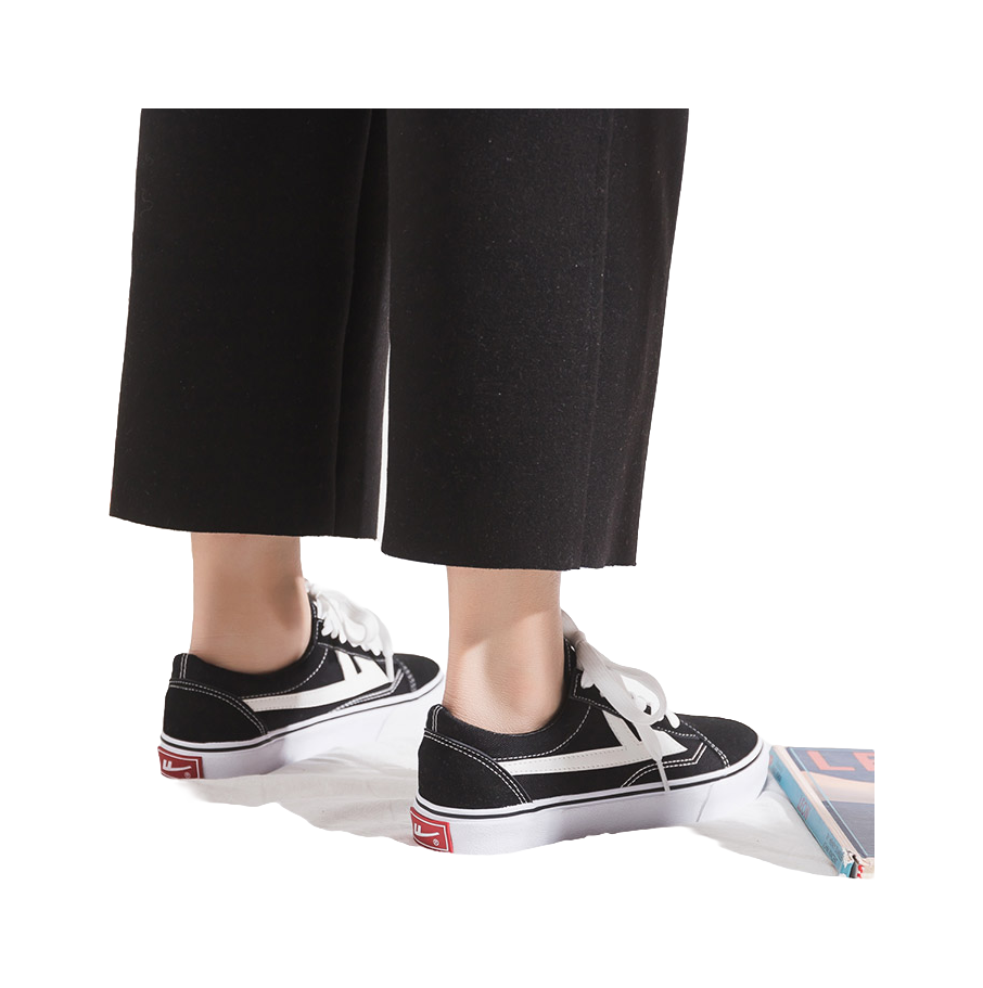 Warrior Slip Resistant, Abrasion Resistant, Breathable, Lightweight Low top Canvas Shoes Unisex Black White 