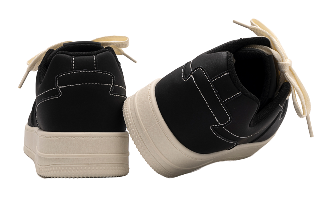 HUANQIU White Sneakers Lightweight Coverage Low top Skateboard Shoes Men's 