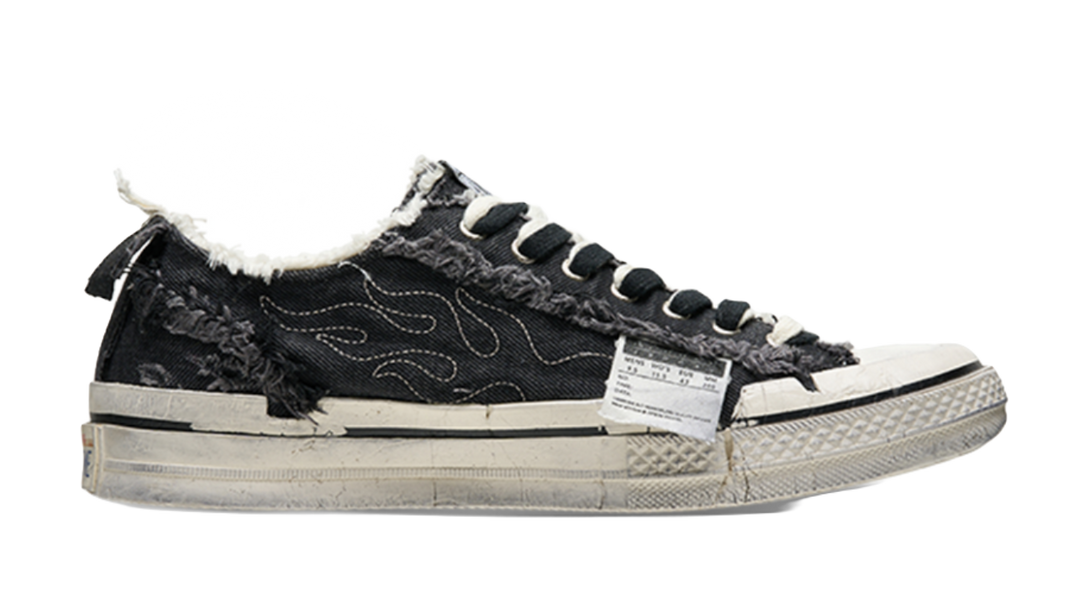 VESSEL Low top Canvas Shoes Unisex Black 