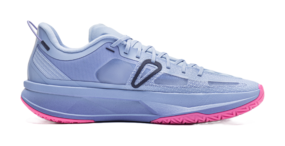 Men's low-top basketball shoes in light blue with pink outsole and V-logo side.