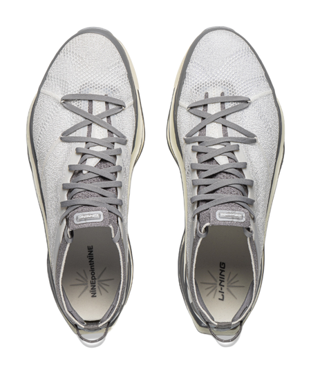 Pair of Li Ning x NINEPointNINE low-top running shoes, white knit uppers, gray laces