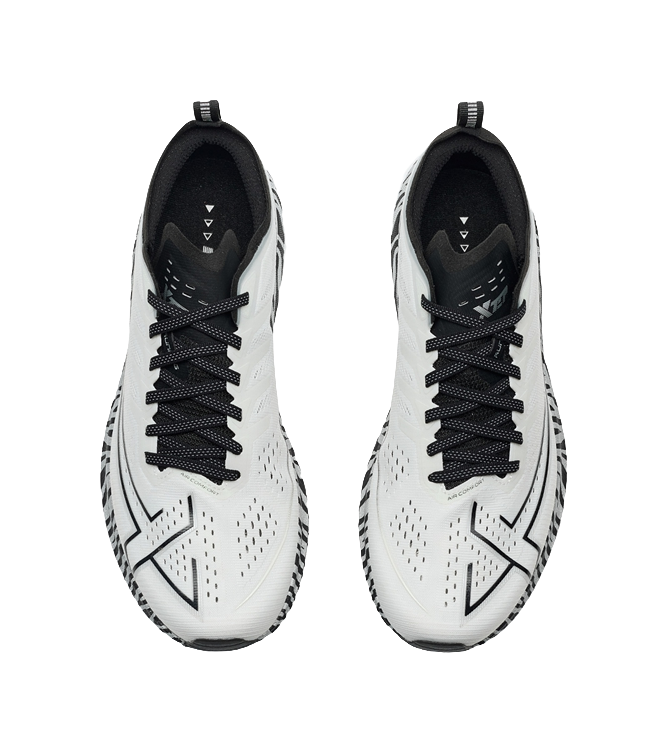 XTEP One Piece Molding 3 Running Shoes Men's Low top Sail White/Black 