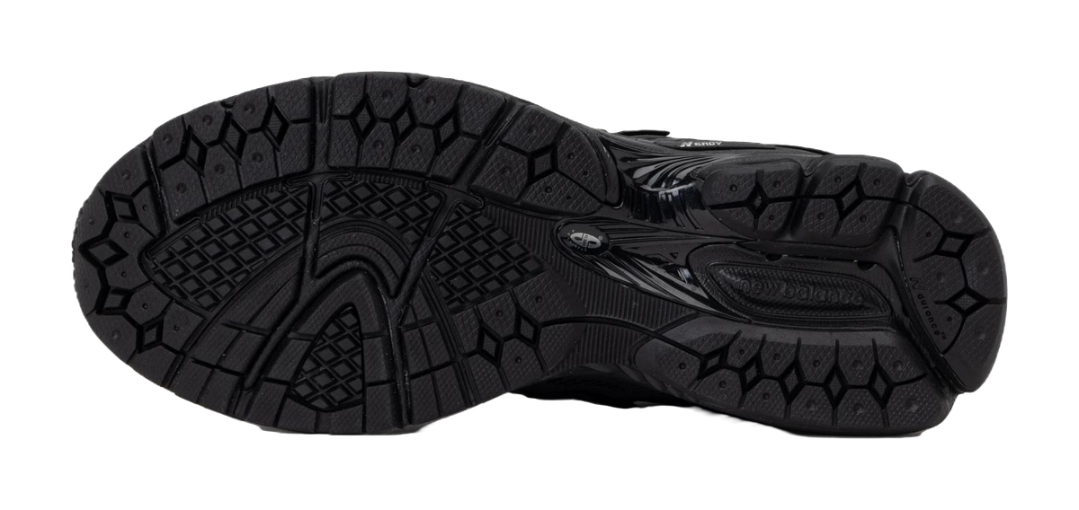 1906 New BalanceW Triple Black  vjsneaker.com