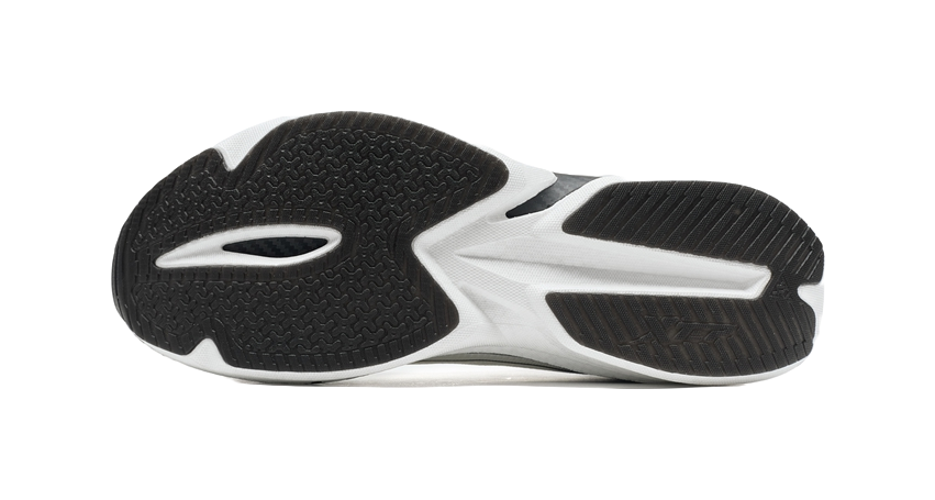 XTEP One Piece Molding 3 Running Shoes Men's Low top Sail White/Black 