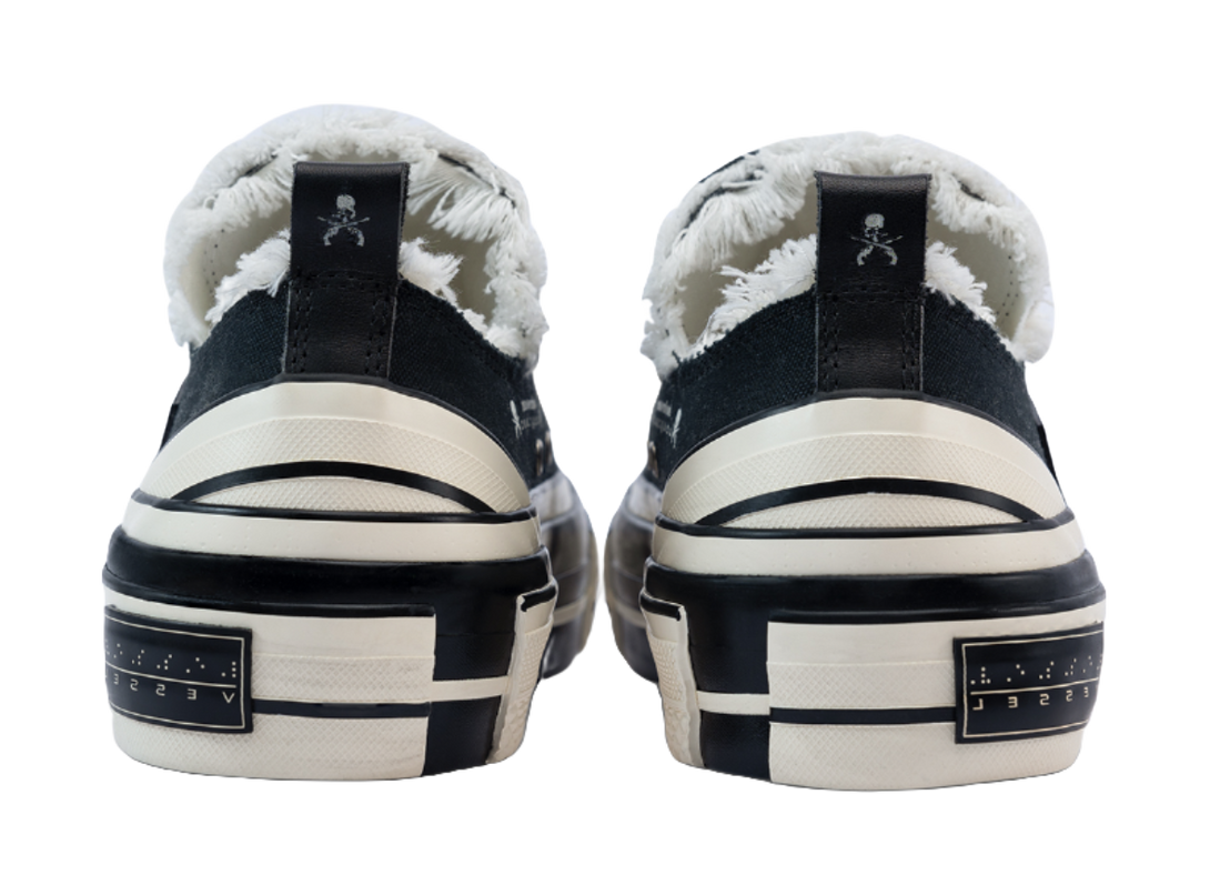 X MMJ·ROARGUNS x VESSEL Low top Canvas Shoes Unisex Black White 