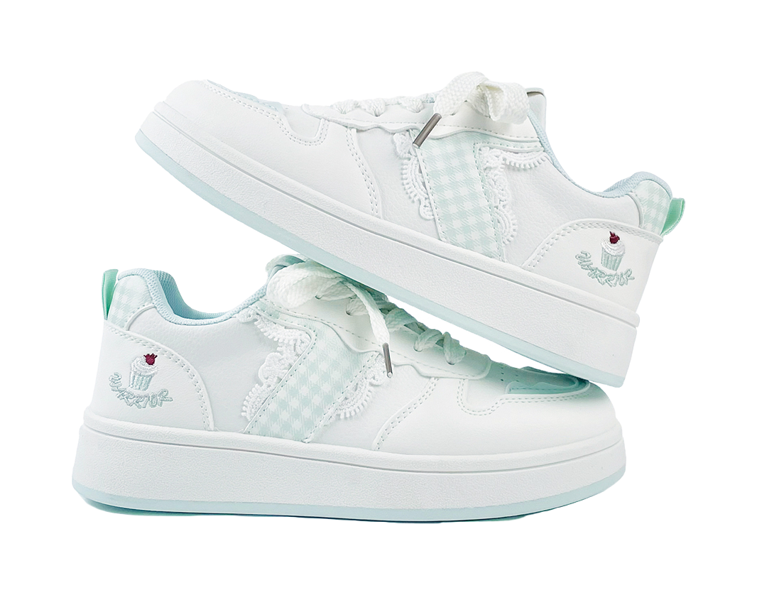 Warrior Abrasion Resistant Lightweight Height Increasing Low Top Skateboard Shoes Women's White Green 