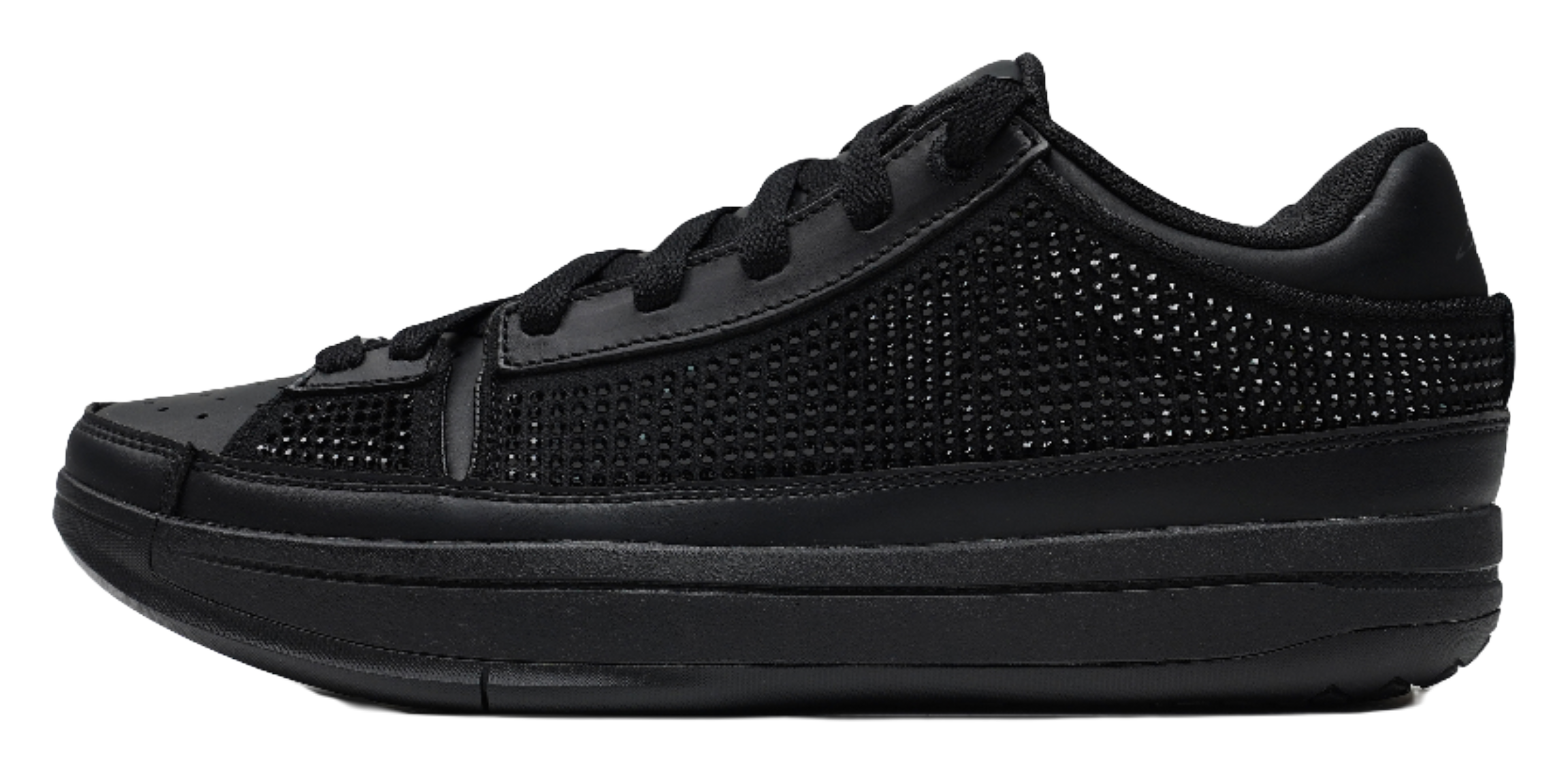 Black mesh basketball shoes with padded collar and lace-up front, side view.