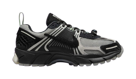 Nike Vomero 5 Abrasion Resistant Low top Kids Running Shoes Black White Green Kids  vjsneaker.com