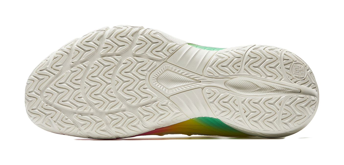 Men's low-top basketball shoes, white textured rubber outsole with herringbone tread pattern.