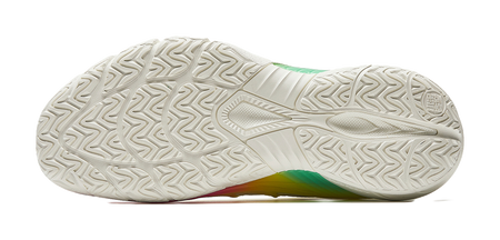 Men's low-top basketball shoes, white textured rubber outsole with herringbone tread pattern.