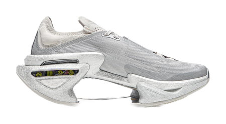 Li Ning Shadow 3.0 Fabric Low top BOOM Technology Long Distance Running Sprint Running Shoes Unisex Silver  VJsneaker