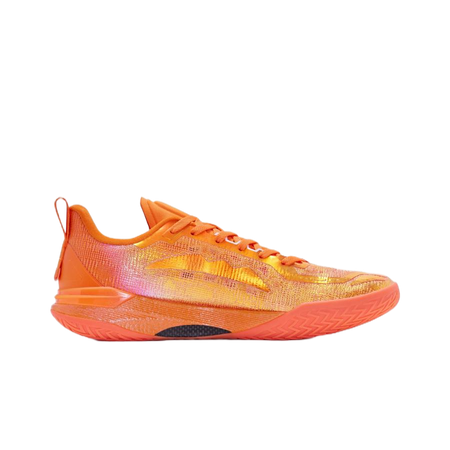 Volanti Mars Orange basketball shoes, lace-up low top with patterned outsole