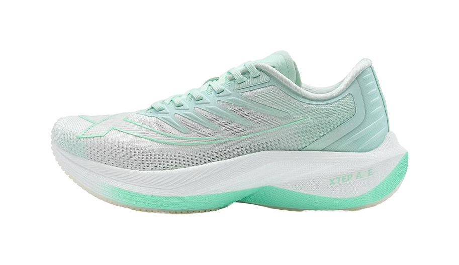 XTEP Integrated Molding Generation 1 Cushioning Wear-Resistant Low-Top Running Shoes Women's Foam Green/Sail White 