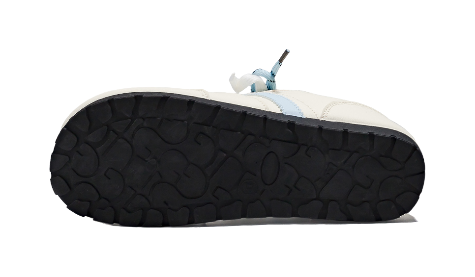 HUANQIU Slip Resistant, Abrasion Resistant, Lightweight Low Top Skateboard Shoes Women's 