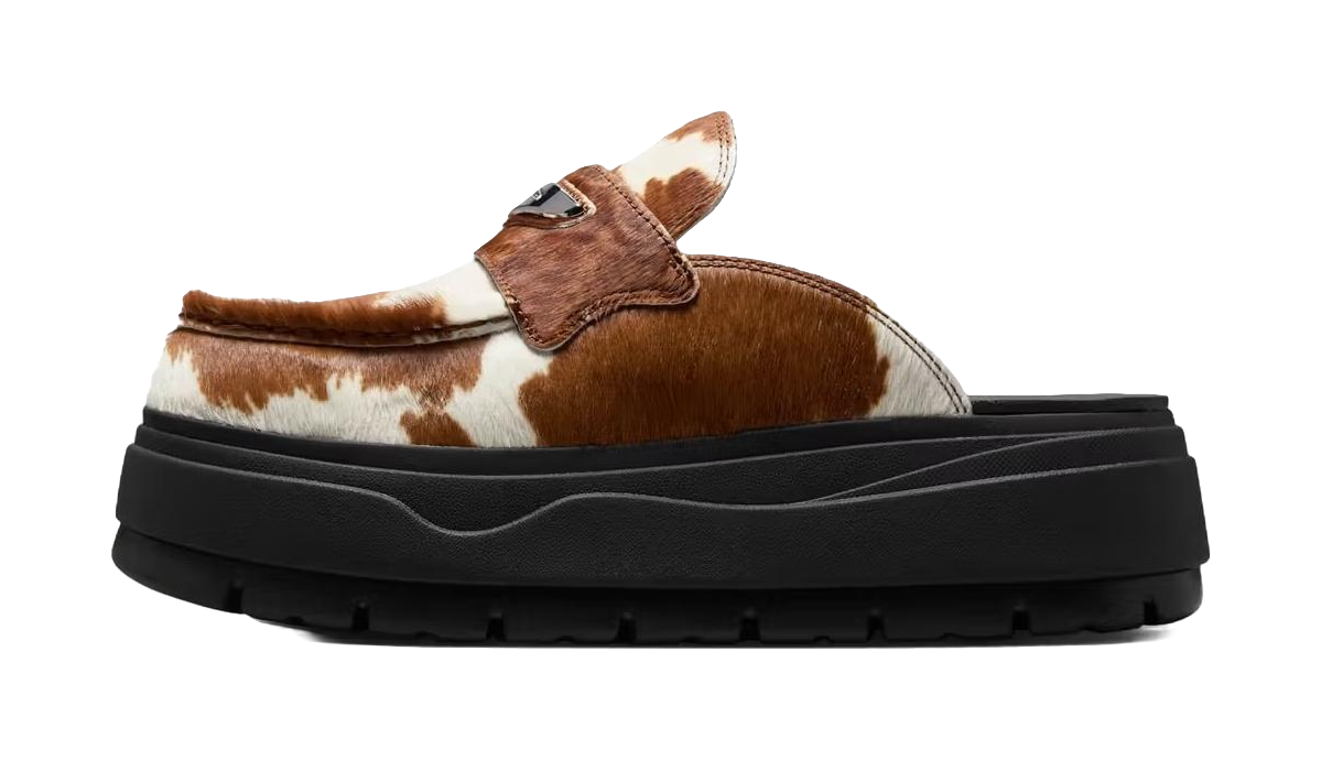 Jordan Air Jordan Mule Abrasion Resistant Closed Toe Slippers Womens Black White Brown  vjsneaker.com