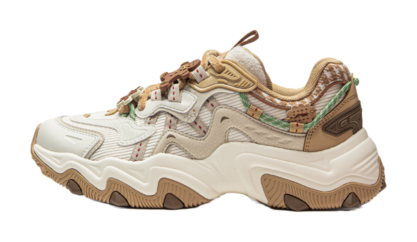 LiNing Cat's Claw Lite 2 Slip Resistant Abrasion Resistant Low top Chunky Sneakers Women's Beige 