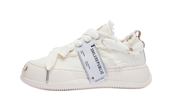 SMILEREPUBLIC Laugh Series Abrasion Resistant Lightweight Height Increasing Low top Canvas Shoes Unisex Native White 