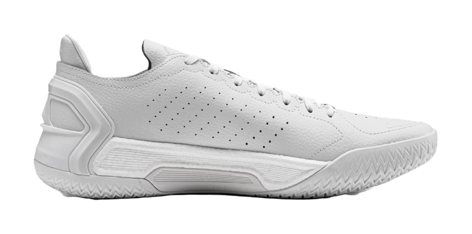 Li-Ning white low-top basketball shoe, three-quarter side view