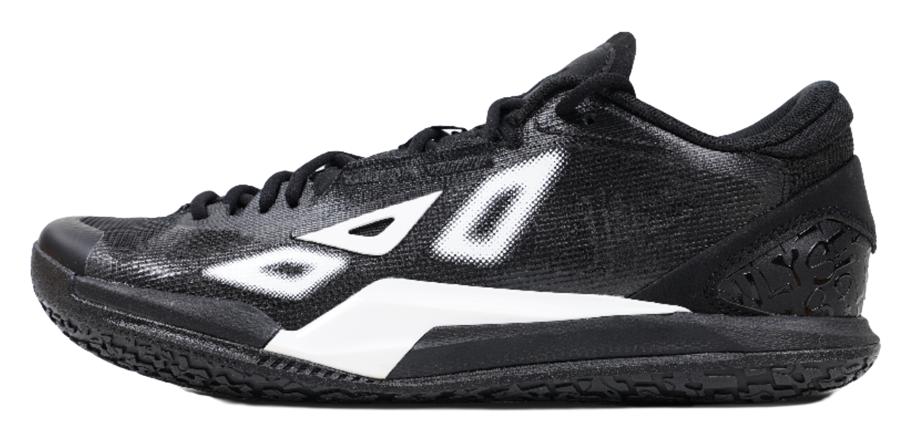 Low-top basketball shoes, black knit upper with white logo panels and lace-up front
