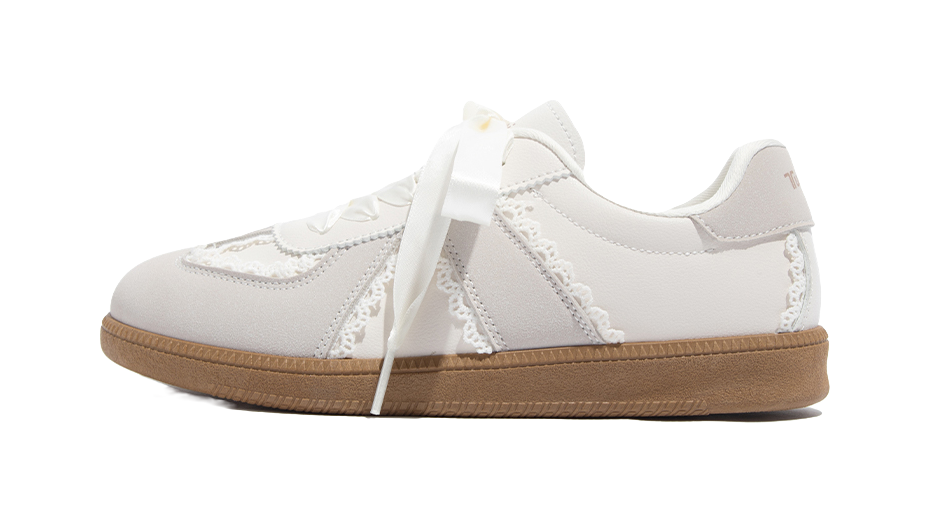 TUOPIN Slip Resistant, Abrasion Resistant, Lightweight Low top Skateboard Shoes Womens  VJSNEAKER