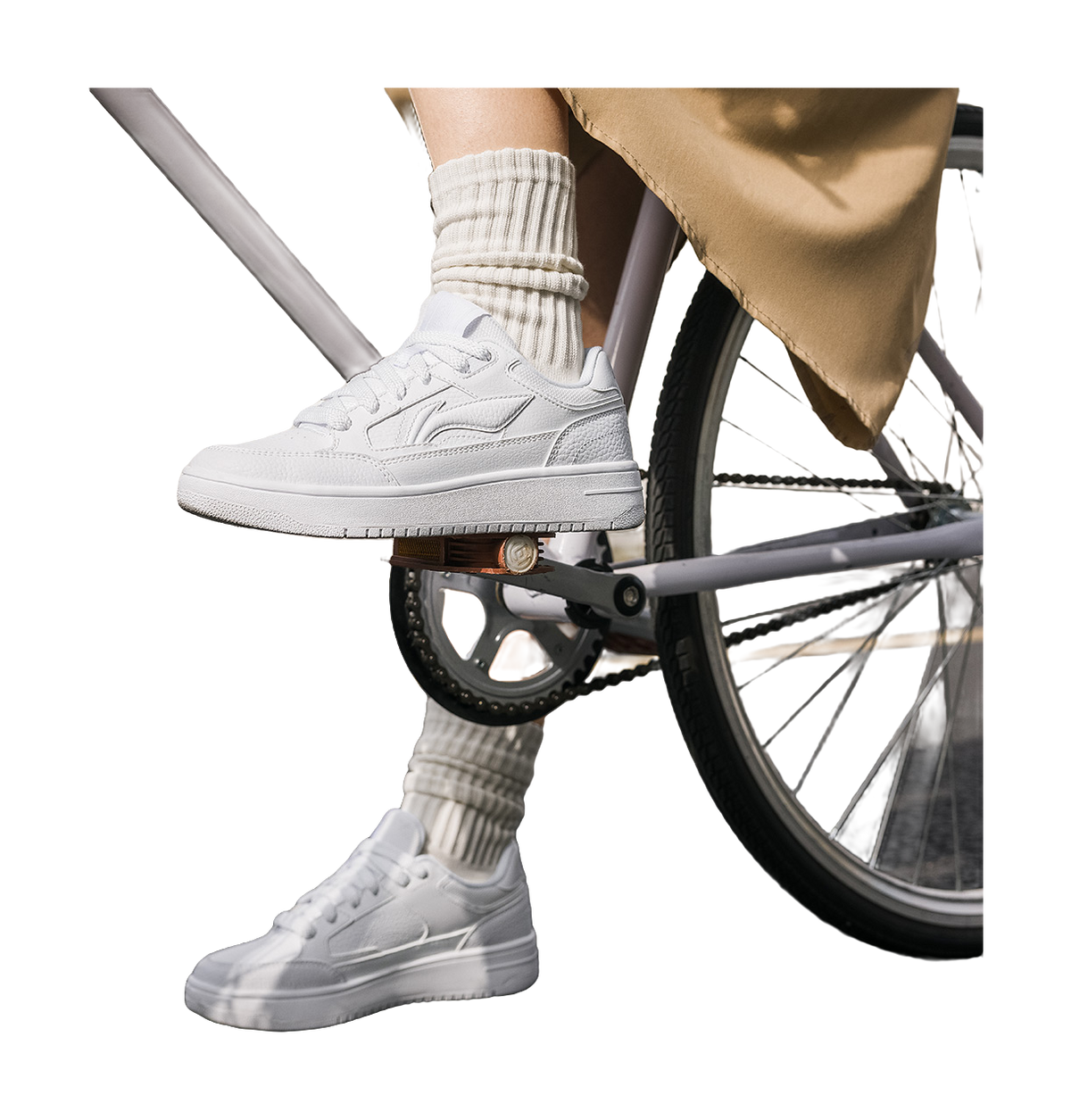 Li Ning Tianji Slip Resistant, Abrasion Resistant, Height Increasing Low top Skateboard Shoes Womens Standard White  VJSNEAKER