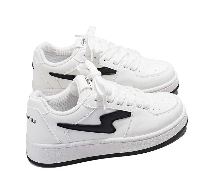 HUANQIU Slip Resistant, Abrasion Resistant, Lightweight Low top Skateboard Shoes Women's Black White 