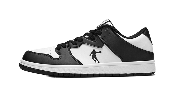 QIAODAN Coverage Slip Resistant Low top Skateboard Shoes Men's Black White 