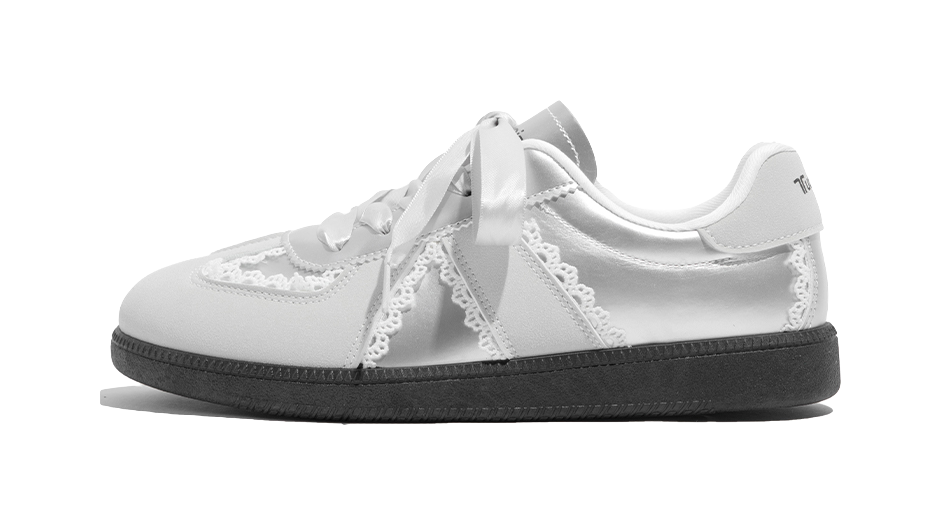 TUOPIN Slip Resistant, Abrasion Resistant, Lightweight Low top Skateboard Shoes Womens  VJSNEAKER