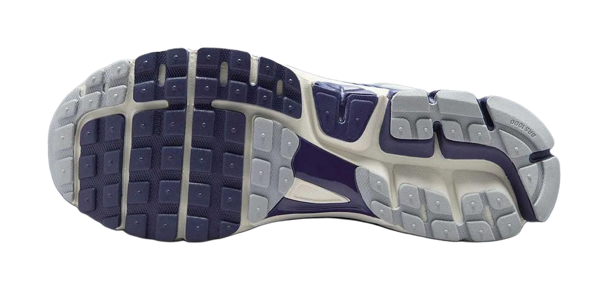 Nike Zoom Vomero 5 Yankees  vjsneaker.com