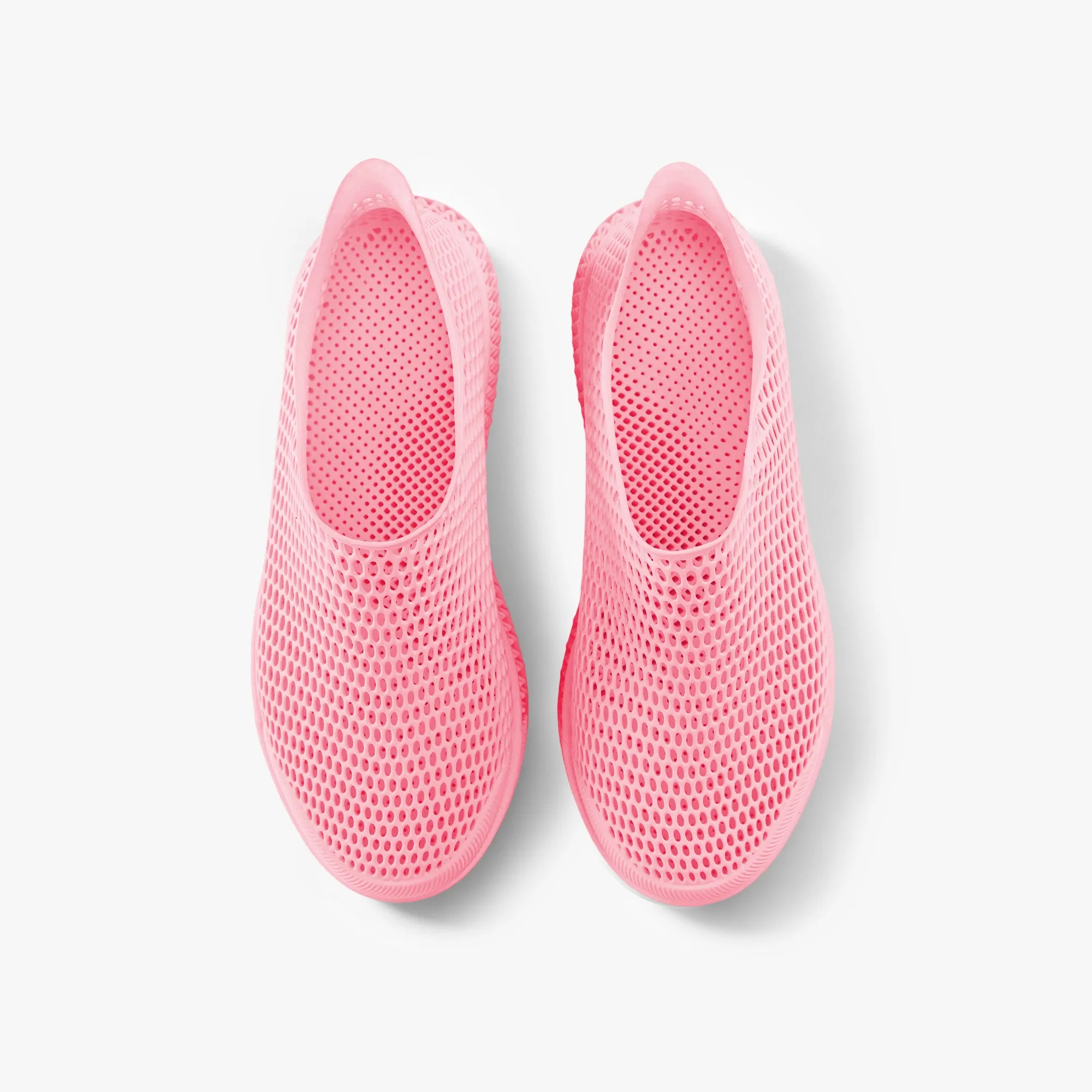 3D-printed casual sneakers, light pink mesh slip-on with back openings