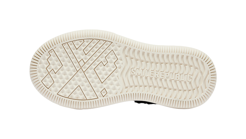 SMILEREPUBLIC Open Laugh Series - Classic Black Low-Top Canvas Shoes with Replaceable Logo Unisex 