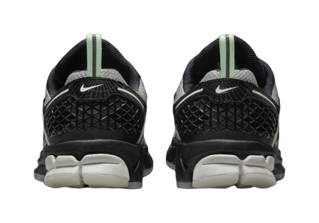 Nike Vomero 5 Abrasion Resistant Low top Kids Running Shoes Black White Green Kids  vjsneaker.com