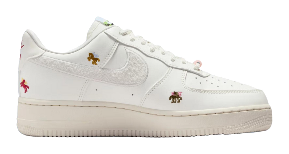 Nike Air Force 1 Breathable Low top Skateboard Shoes Womens White  vjsneaker.com