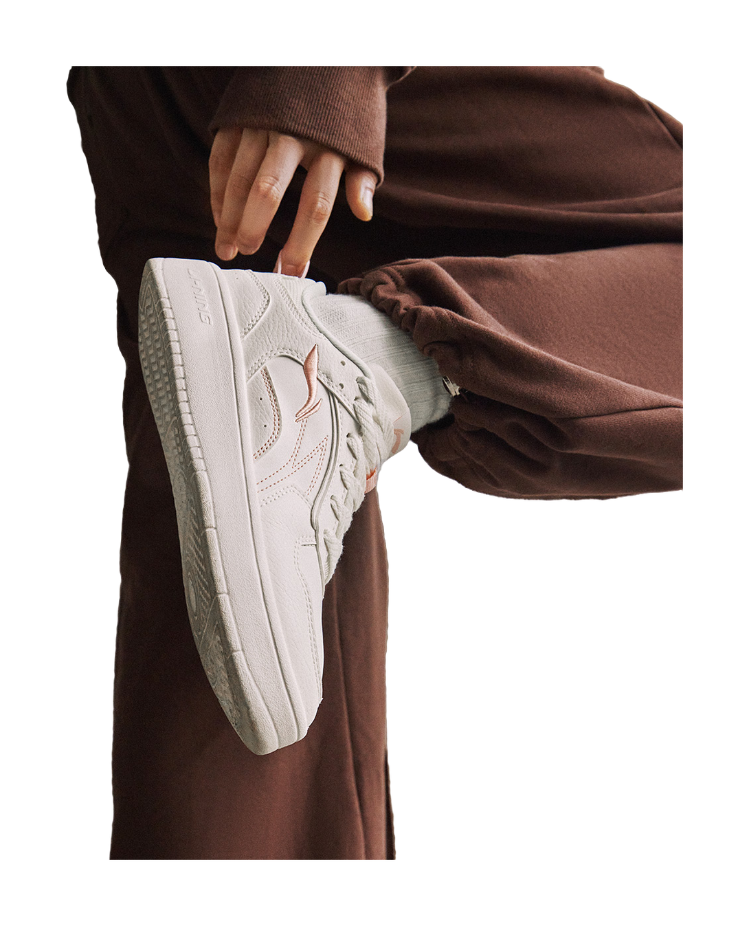 LiNing Spike Years Anti Slip Wear Resistant Breathable Height Increasing Low Top Skateboard Shoes Women's Mist White 