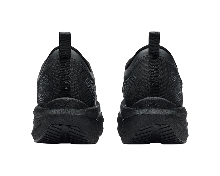 XTEP One piece Molded 2nd Generation Cushioning, Wear Resistant Low top Running Shoes Men's Belief Color Scheme 