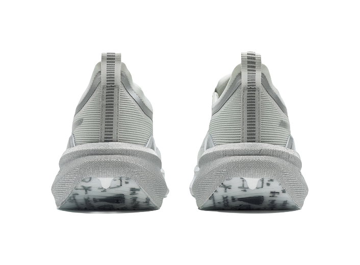 XTEP Two Thousand Kilometers 2.0 Cushioning Wear-Resistant Low-Top Running Shoes Men's Scholar Color Scheme 