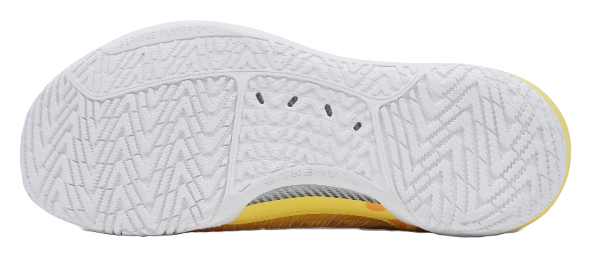 Low-top basketball shoes outsole, white tread pattern with yellow edge
