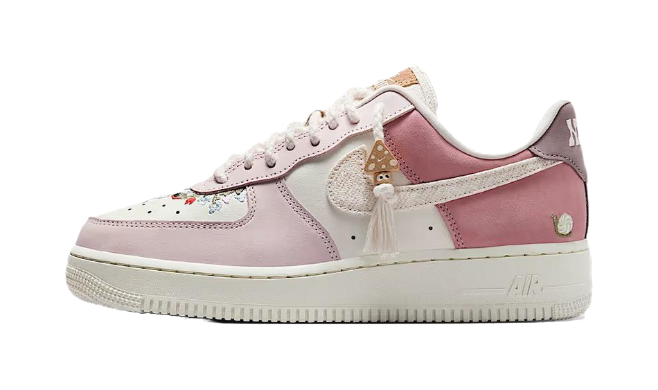 Nike Air Force 1 Low Mushroom Womens  VJSNEAKER