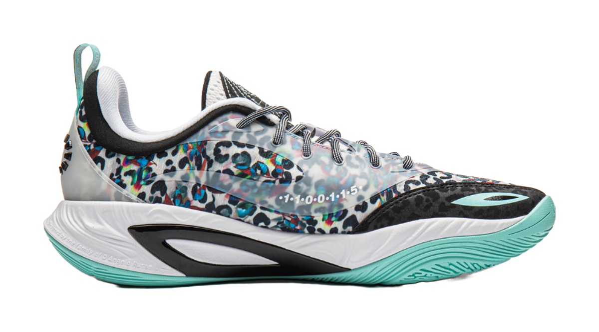 Li Ning DLO2 Low top Basketball Shoes Unisex White Black