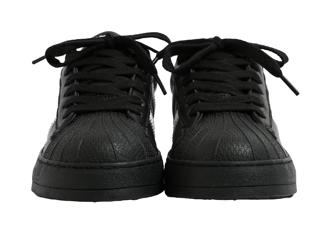 HUANQIU Abrasion Resistant Lightweight Slip Resistant Low top Skateboard Shoes Women's 