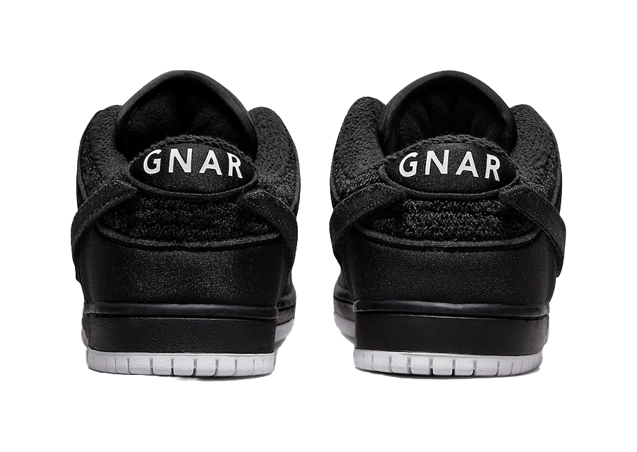 Nike X Gnarhunters Sb Dunk Low Black  vjsneaker.com