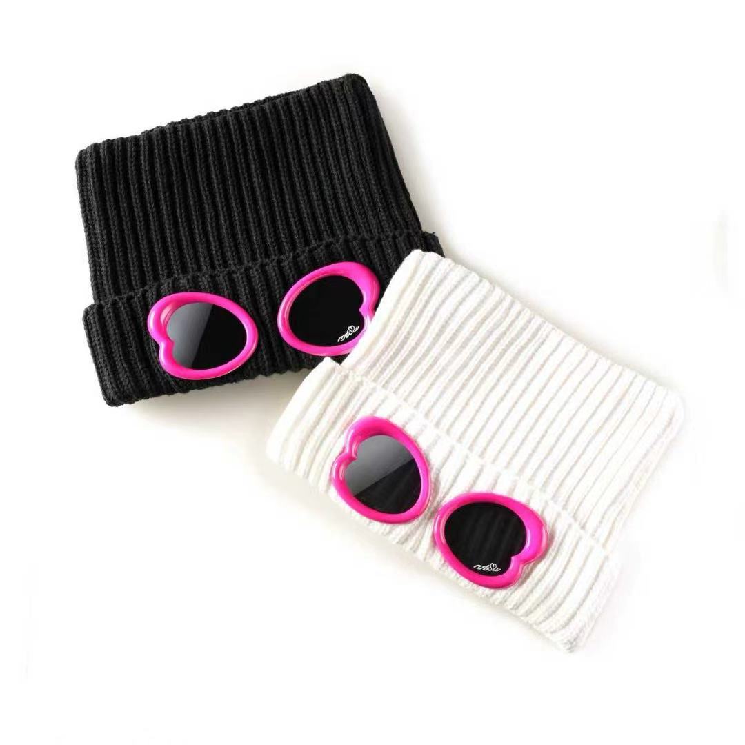 METASWEETY Original Cat Ear Heart Knitted Cap (New Style) - aespa Ningning Same Style--Black  VJSNEAKER