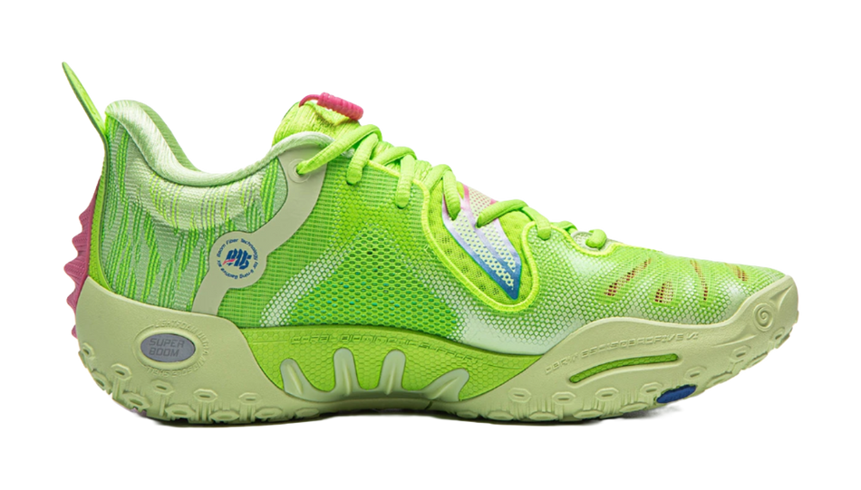 Li-Ning BadFive 6 basketball shoe, fluorescent grass green, side view, lace-up