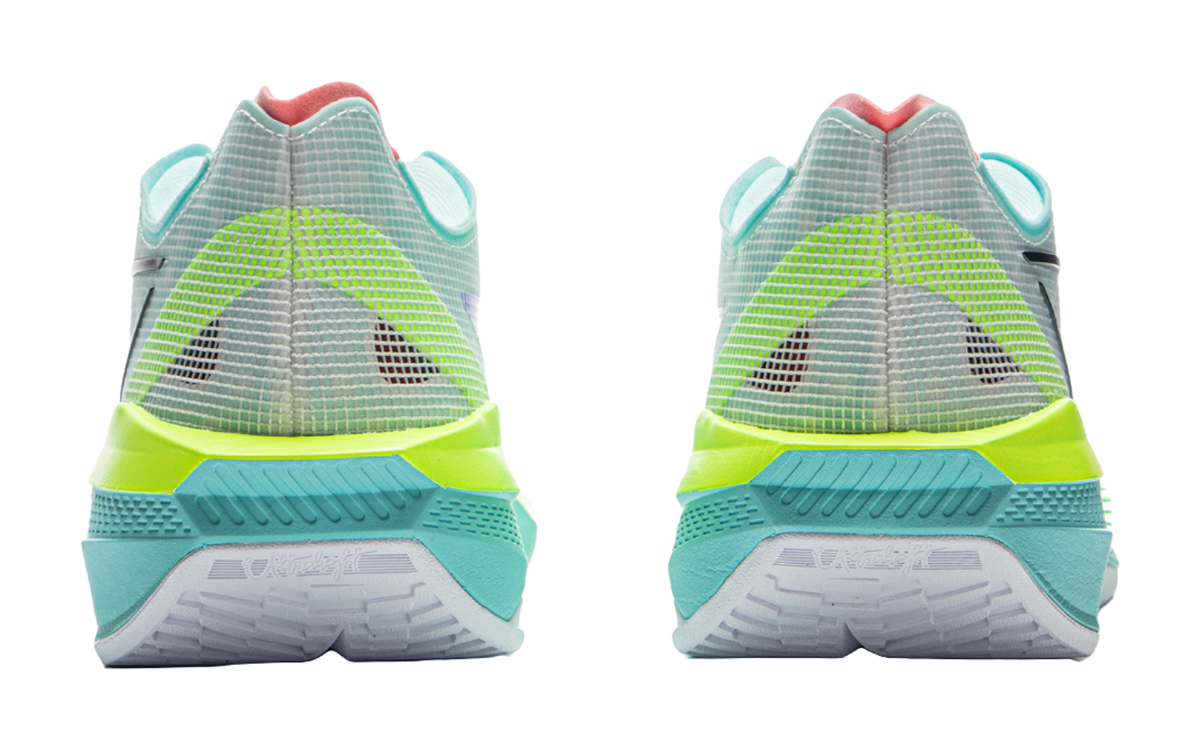 LiNing Ultra Light Cushioned Slip-Resistant Lightweight Low-Top Basketball Shoes Mens White Green  VJSNEAKER