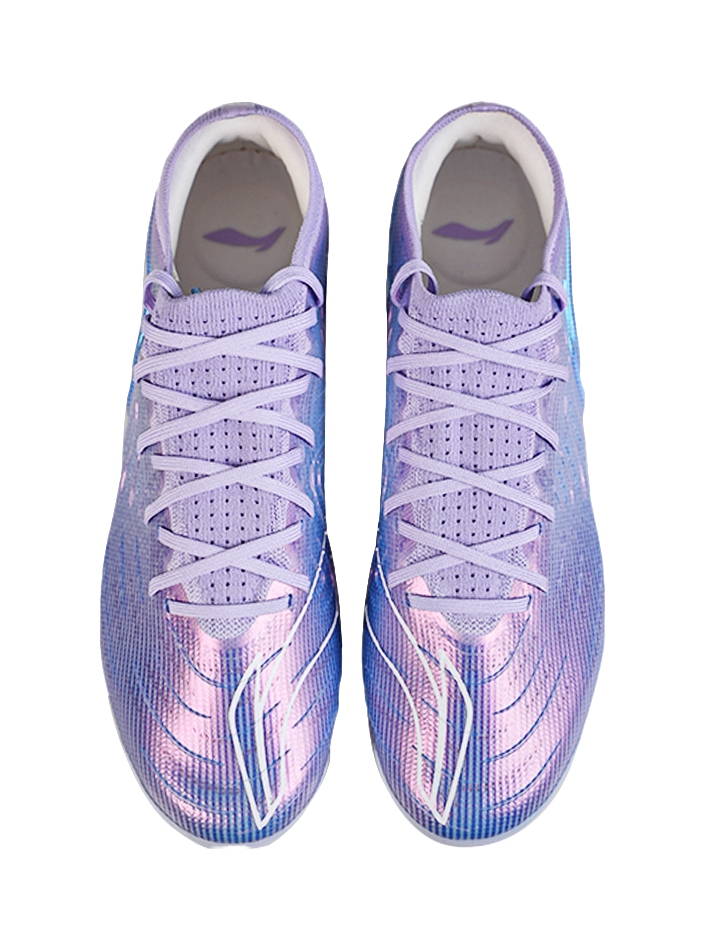 Li-Ning soccer cleat pair, blue-violet knit uppers, white crisscross laces, purple collar